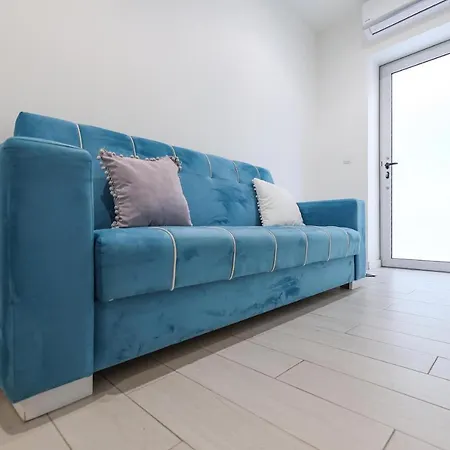 Casa Da Candida One Place, Many Things Apartment *